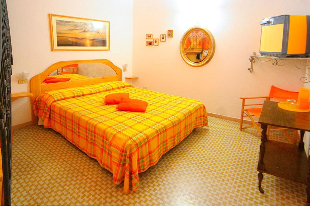 Francamaria Rooms Vernazza Zimmer foto